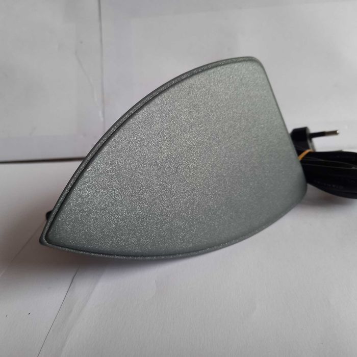 Fier de călcat mini, vintage, de voiaj, functional (100 - 85 lei)