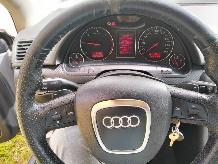 Audi A4 1.9 TDi автоматик дизел навигация задна камера