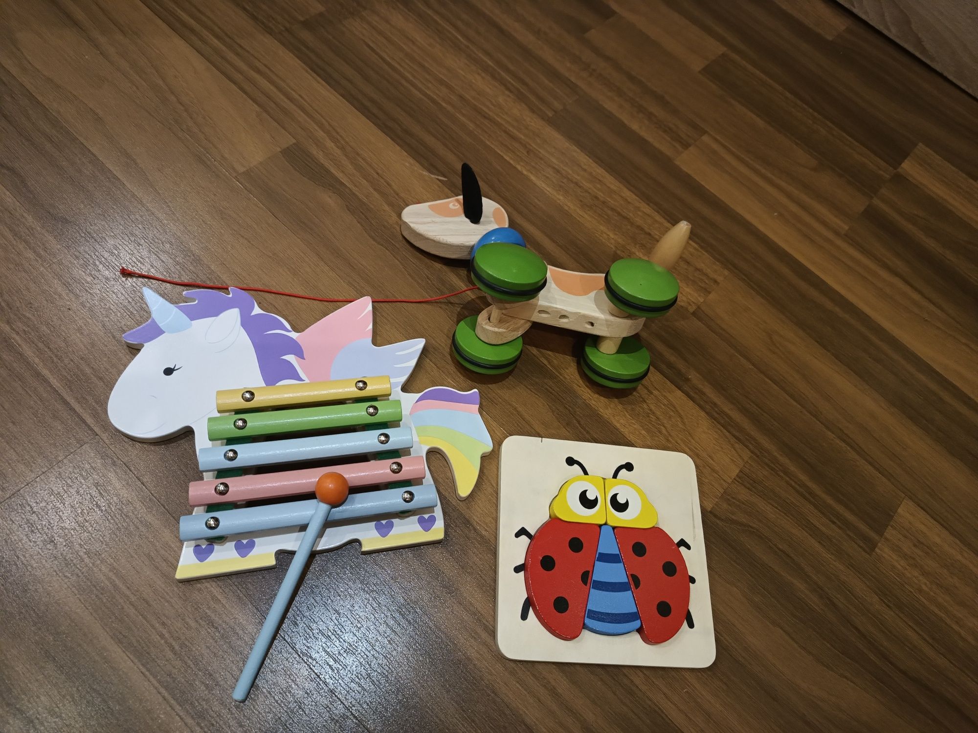 Лот дървени играчки
