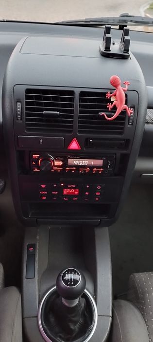 Продавам AUDI A2 1,4куб.см, 90 к.с.