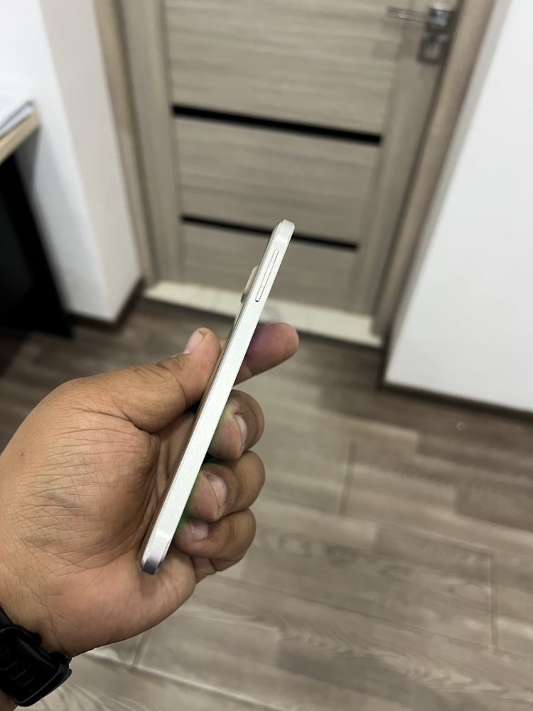 Galaxy Alpha Gold
