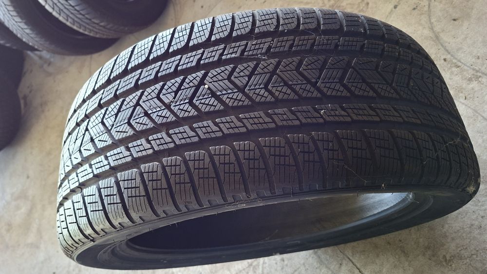 1buc NOU 285 40 R22 Pirelli iarna M+S cauciuc anvelopams 22