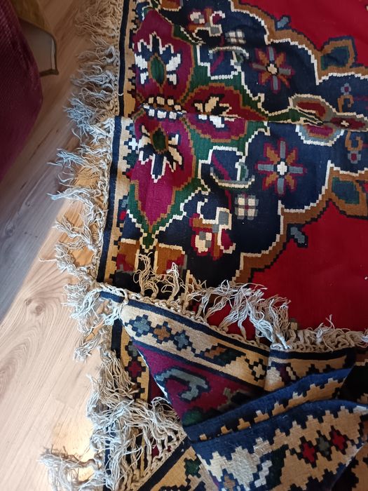 Чипровски килим нов