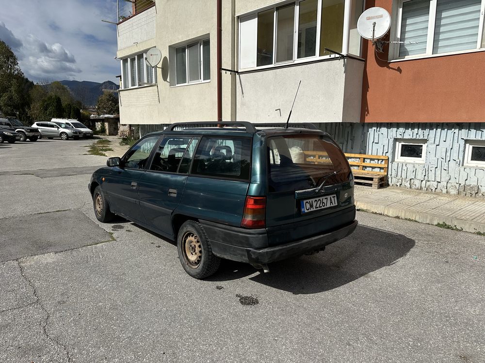 Opel Astra F 1.4Si НА ЧАСТИ