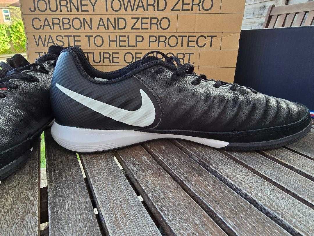 Nike Lunar Legend 7 Pro IC EUR 43