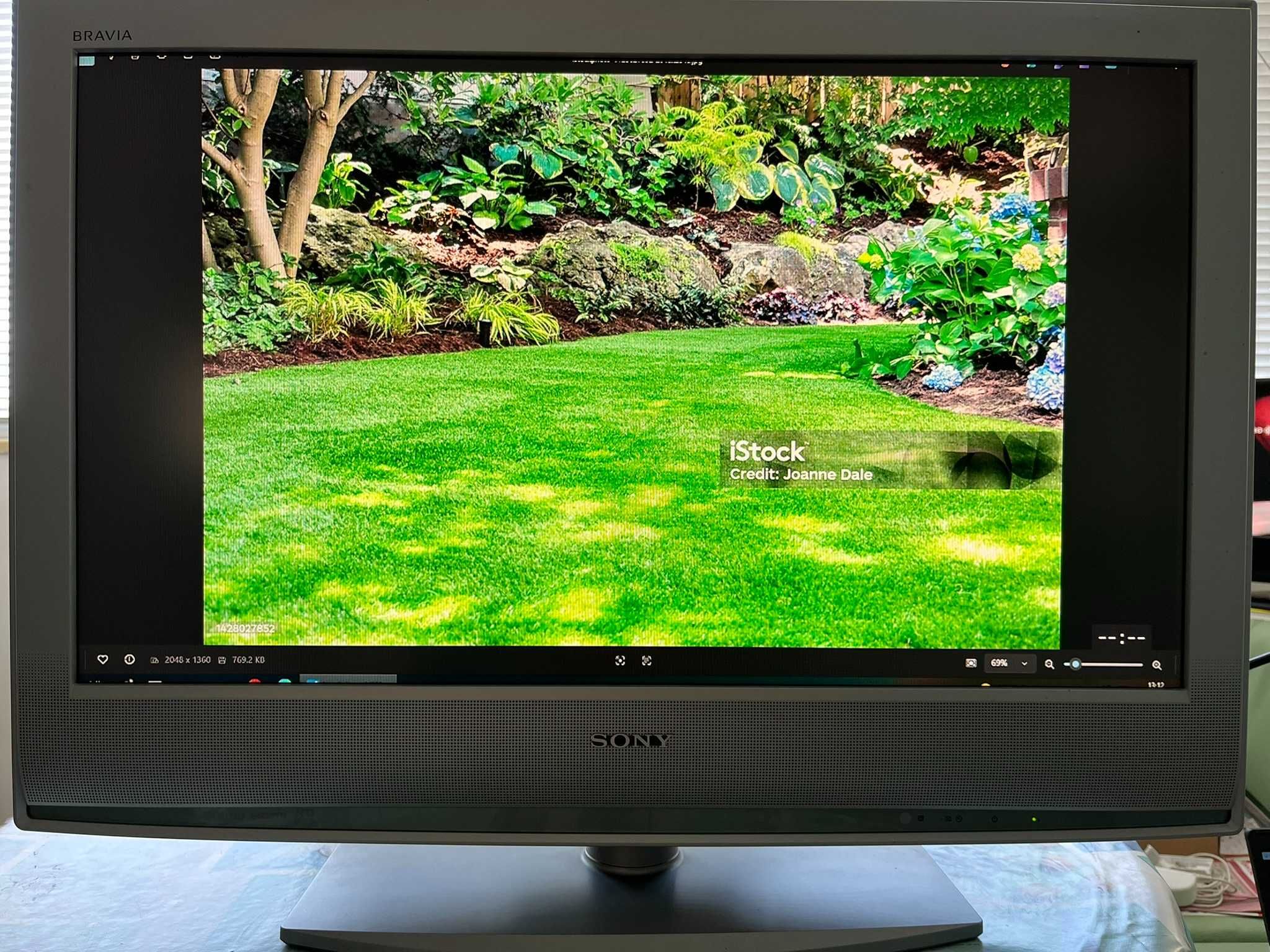 Телевизор Sony Bravia KDL-32S2020 LCD