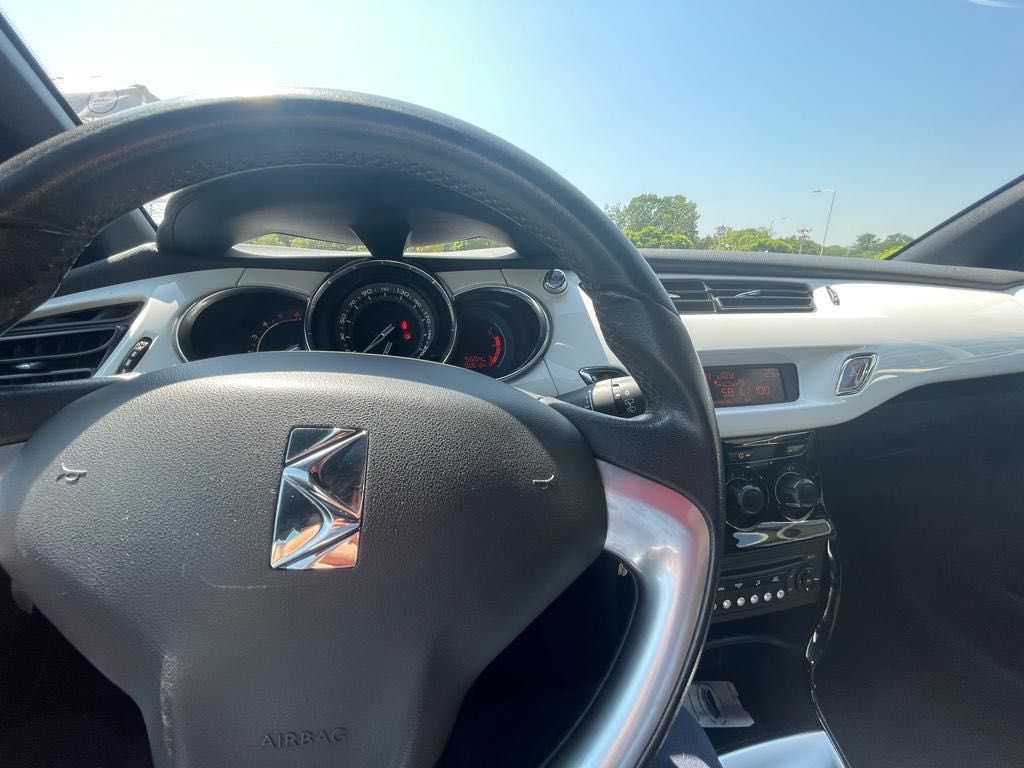 Продава Citroen DS3