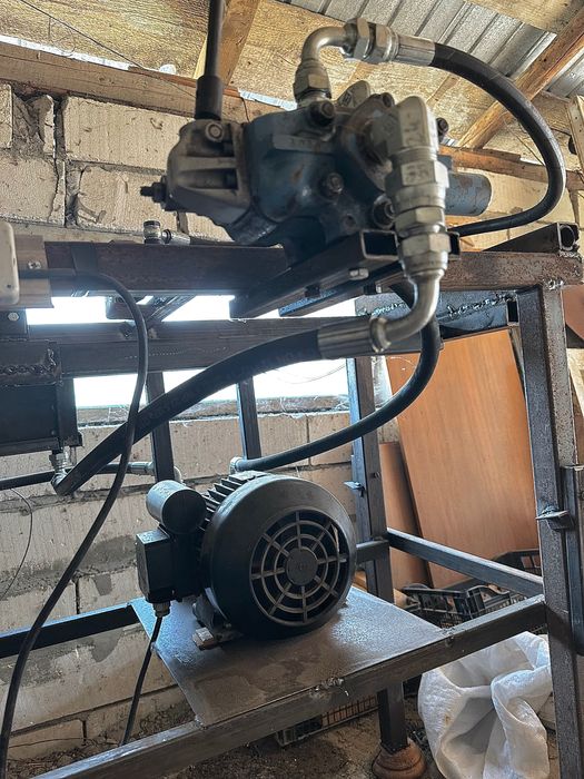 Despicator de lemne electric monofazic  proveniența Italia
