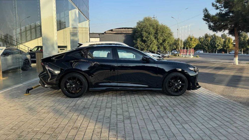 Changan Uni V (sedan)
