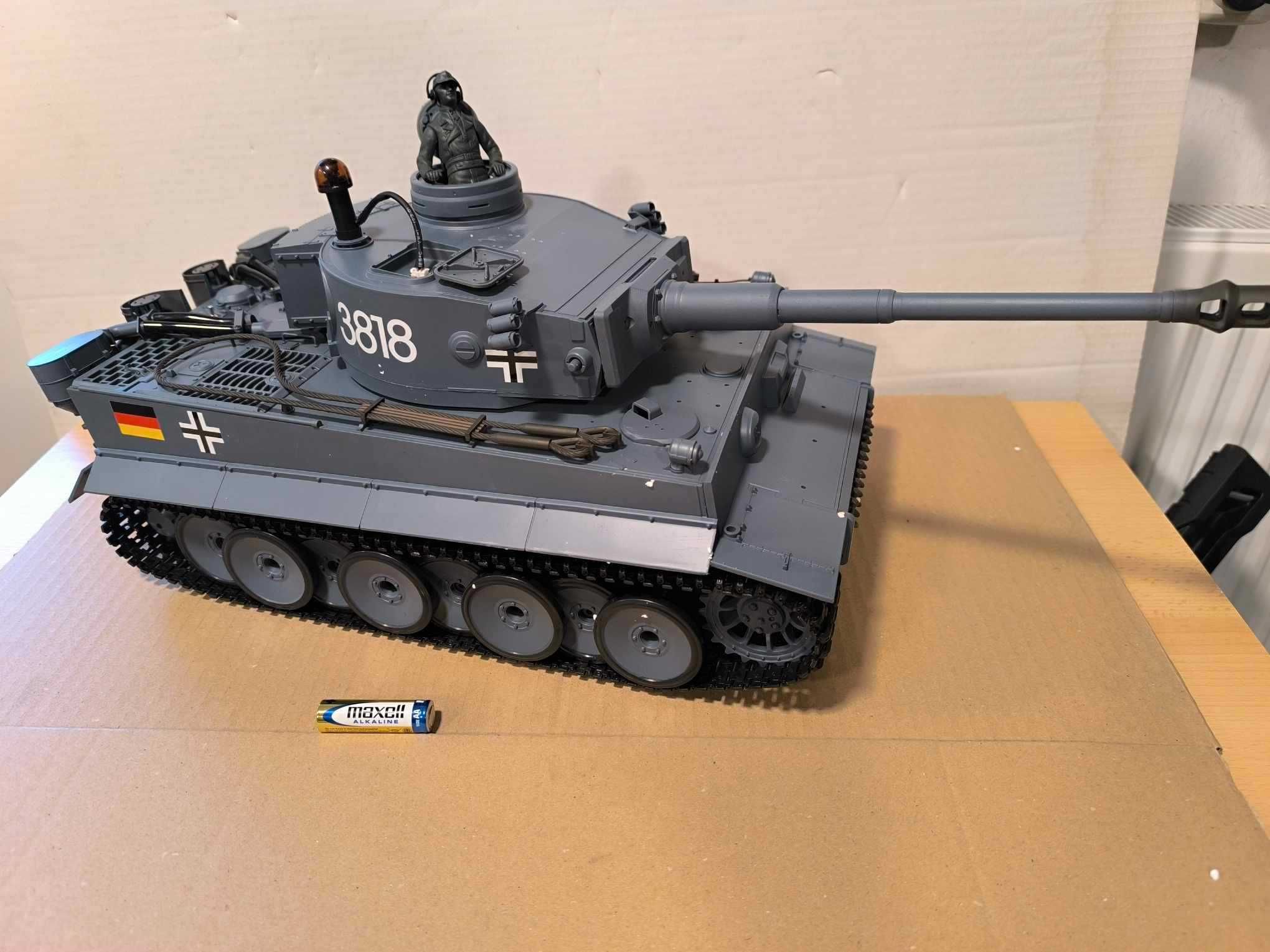 Tanc radiocomandat cu sunet lumini, fum ASG 1:16 German Panzer Tiger 1