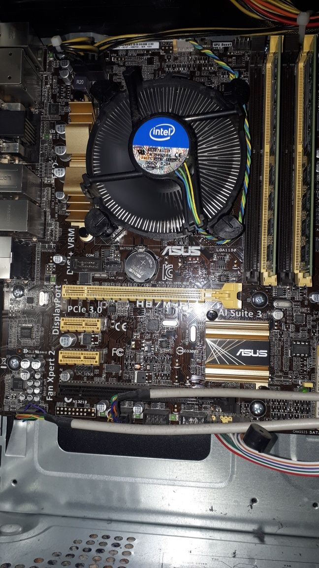 Компютър Intel I7 4770, Asus H87M-PRO, 16gb Ram DDR3, SSD, HDD