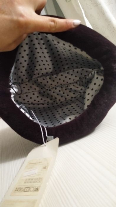 Продам новую элегантную шапку для дам. 10000