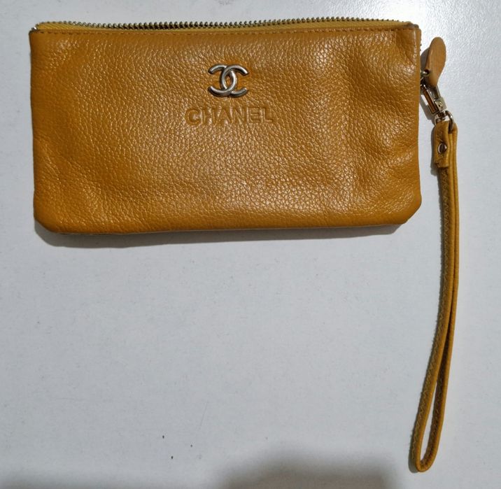 Potofel CHANEL piele