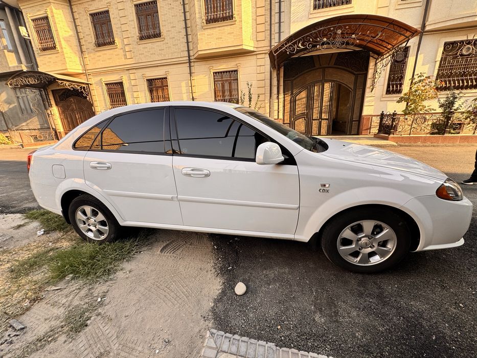 Chevrolet Jentra