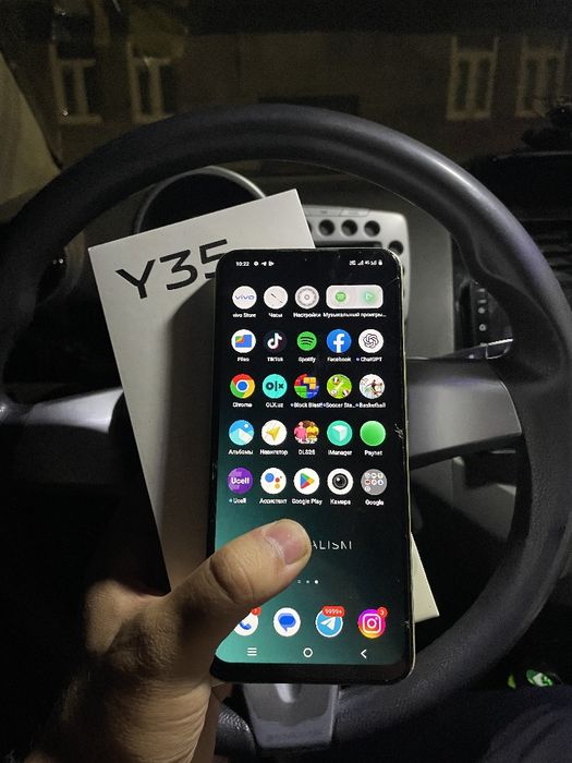 Vivo Y35 8/128 abmen bor