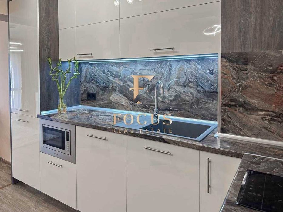 Продава се Двустаен апартамент в Пловдив, Младежки Хълм - 63 кв.м за 2445 €/кв.м - Снимка #2