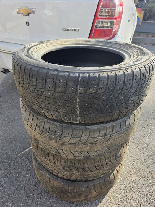 Шины зимние бу Triangle кобальт