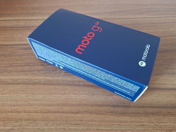 Нов телефон Moto g04 Моторола черен на цвят 2г. гаранция
