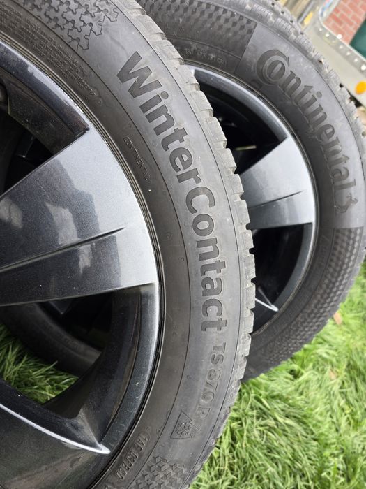 Jante Skoda 17+Cauciucuri Continental iarna 2021 215/55 R17 V XL