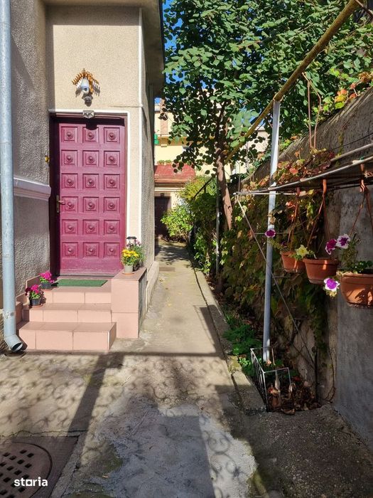 Casă pe parter, poziție premium – perfectă pentru investiție sau birou