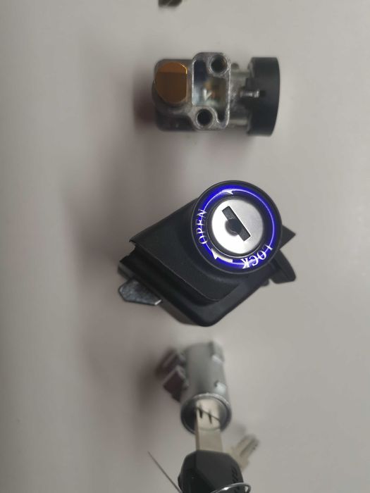 GIANT-Заключване за батерии