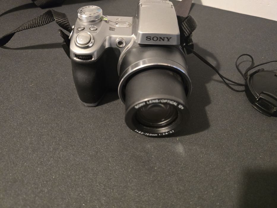 Aparat foto Sony DSC-H1