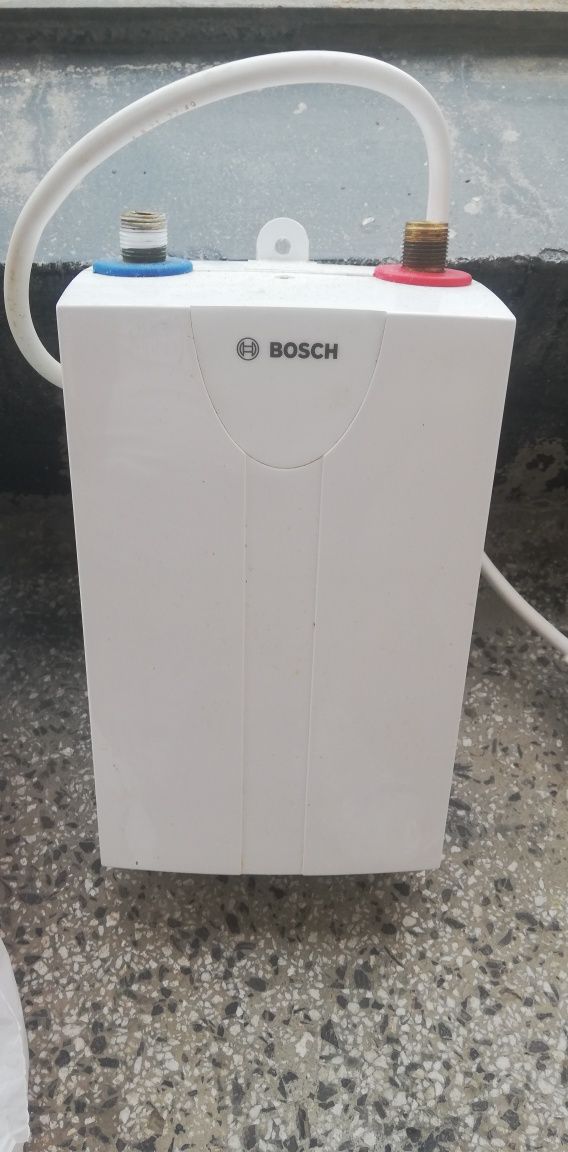 Проточен бойлер Bosch