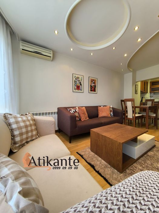 Дава се под наем Тристаен апартамент в София, Иван Вазов - 102 кв.м за 1200 € - Снимка #1