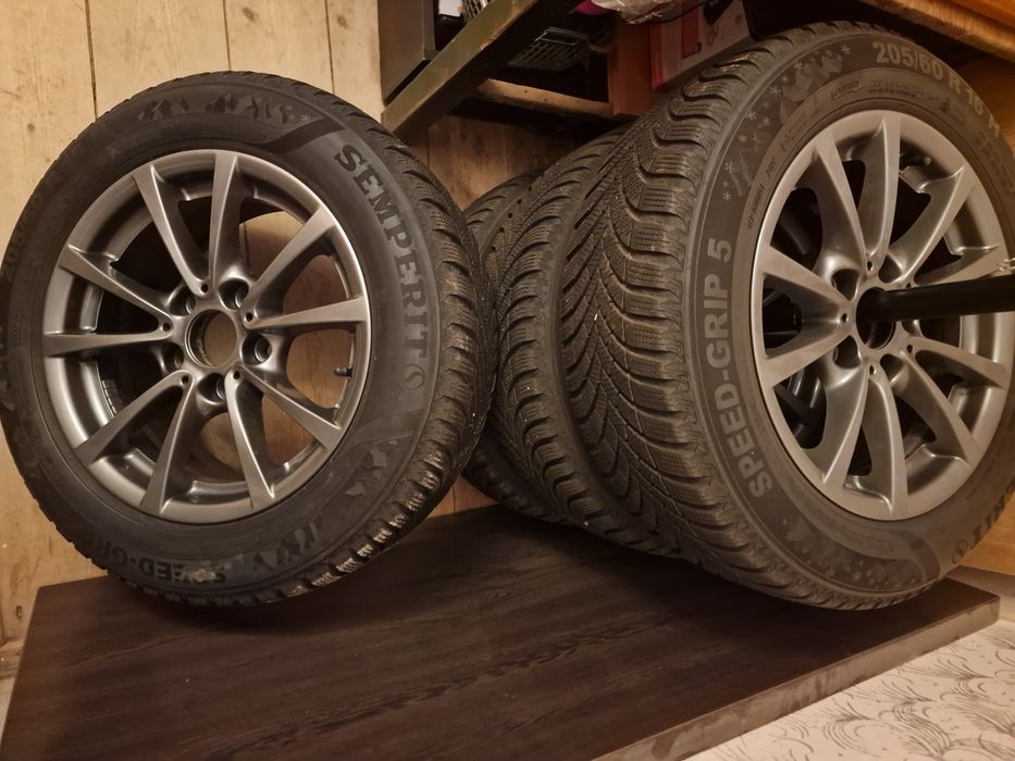 Anvelope semperit Seed-grip 3 Iarnă ,originale macra BMW !