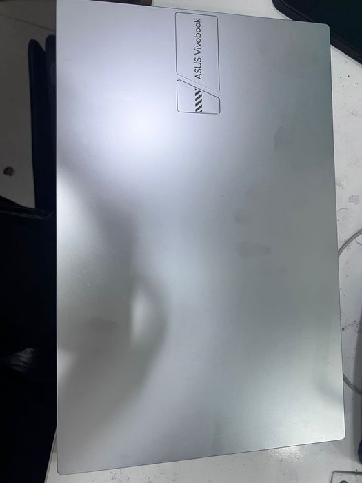 Asus VIVIbook i5