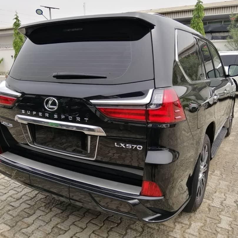 Lexus 570 lx super sport