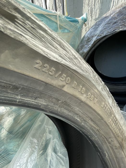 Балоны шины 225/50 R18 V Continental