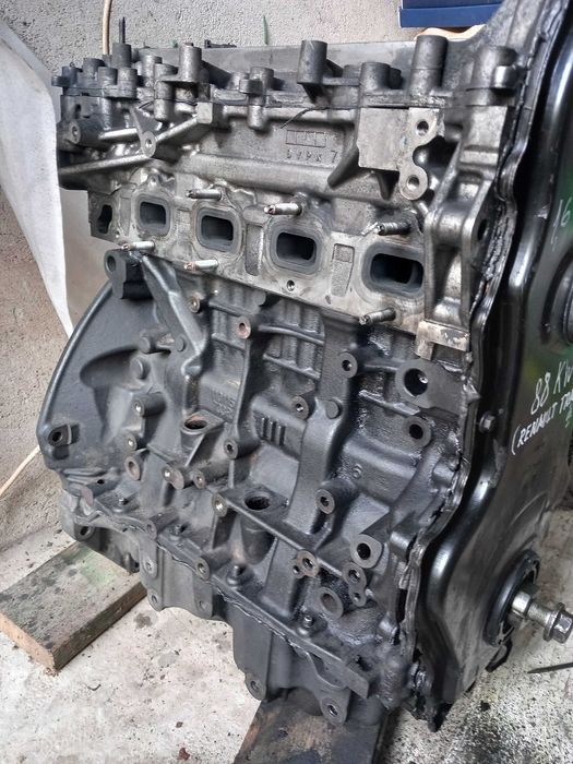 Motor Opel Vivaro b 1,6 biturbo diesel