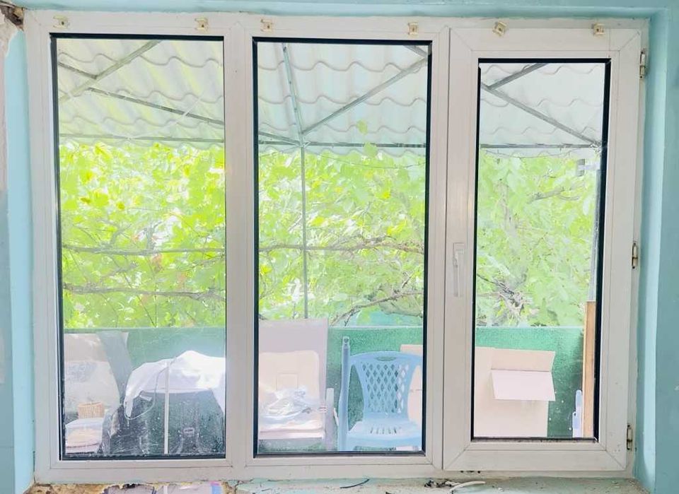 Продавам PVC дограма