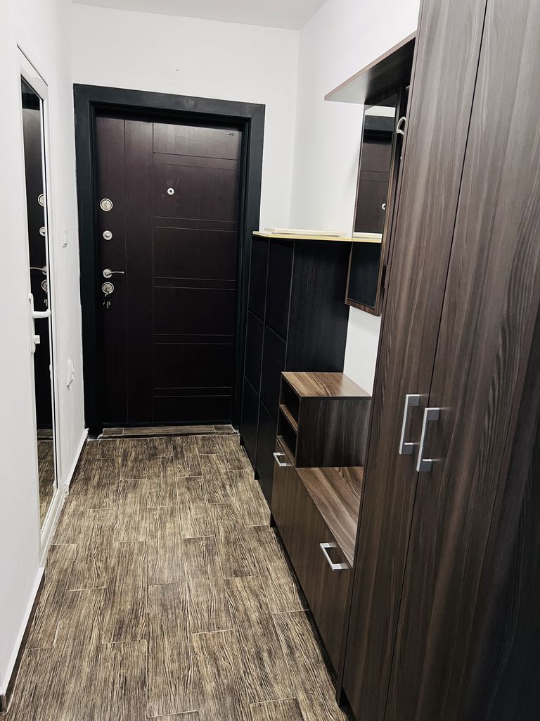 Дава се под наем Тристаен апартамент в Бургас, Изгрев - 65 кв.м за 484.5 € - Снимка #7