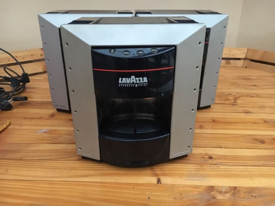 Кафемашина "Lavazza Point ЕP 2100" / 630 W /подходящи за Автобус