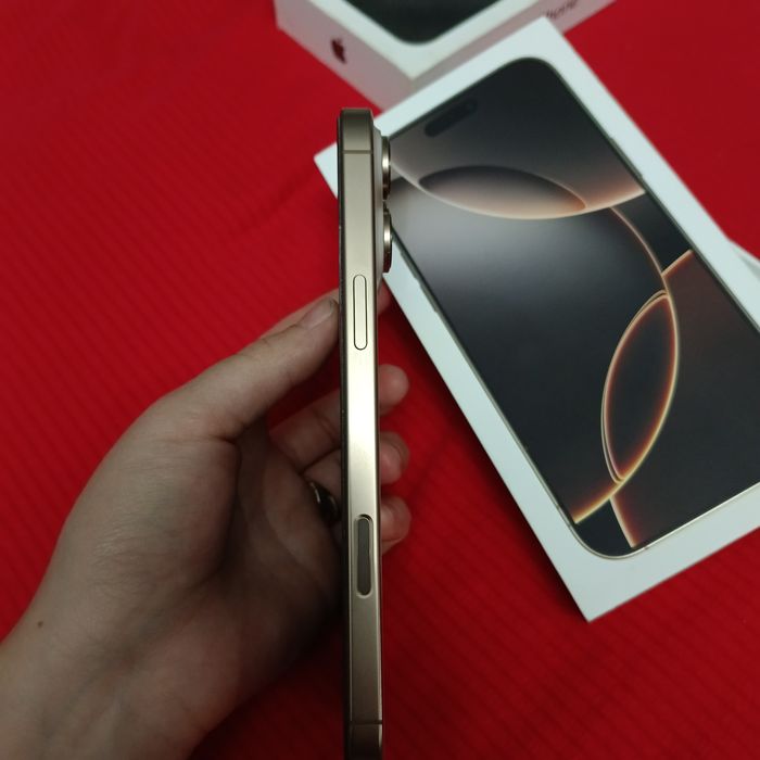Iphone 16 pro max 100% 192 sikl  256Gb