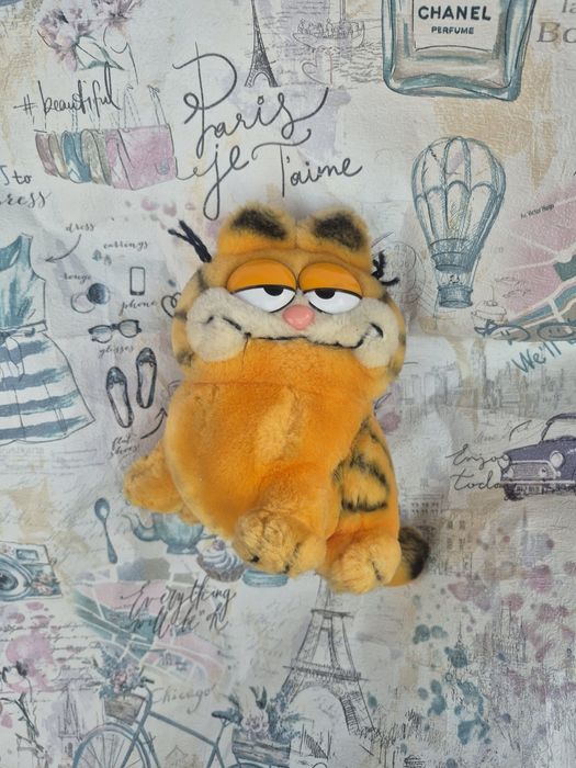 Разнообразни играчки Гарфилд