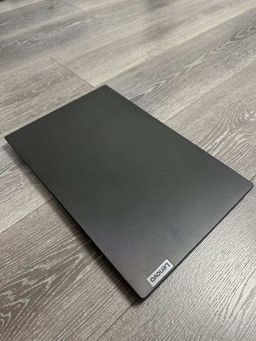Laptop LENOVO G15 V2 ITL
