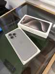 iPhone 15 pro max 256 GB Natural Titanium