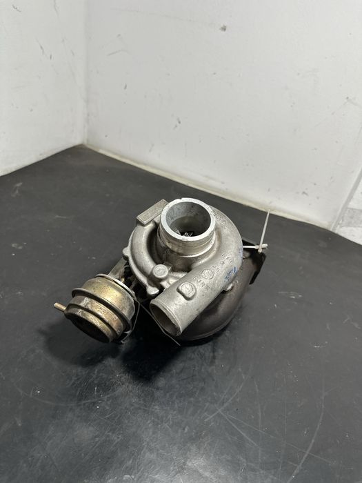 Turbina turbo Volkswagen Vw T4 2.5 TDI AXG AHY 151cp 074145703E
