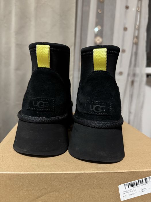 Ugg clasic mini dipper