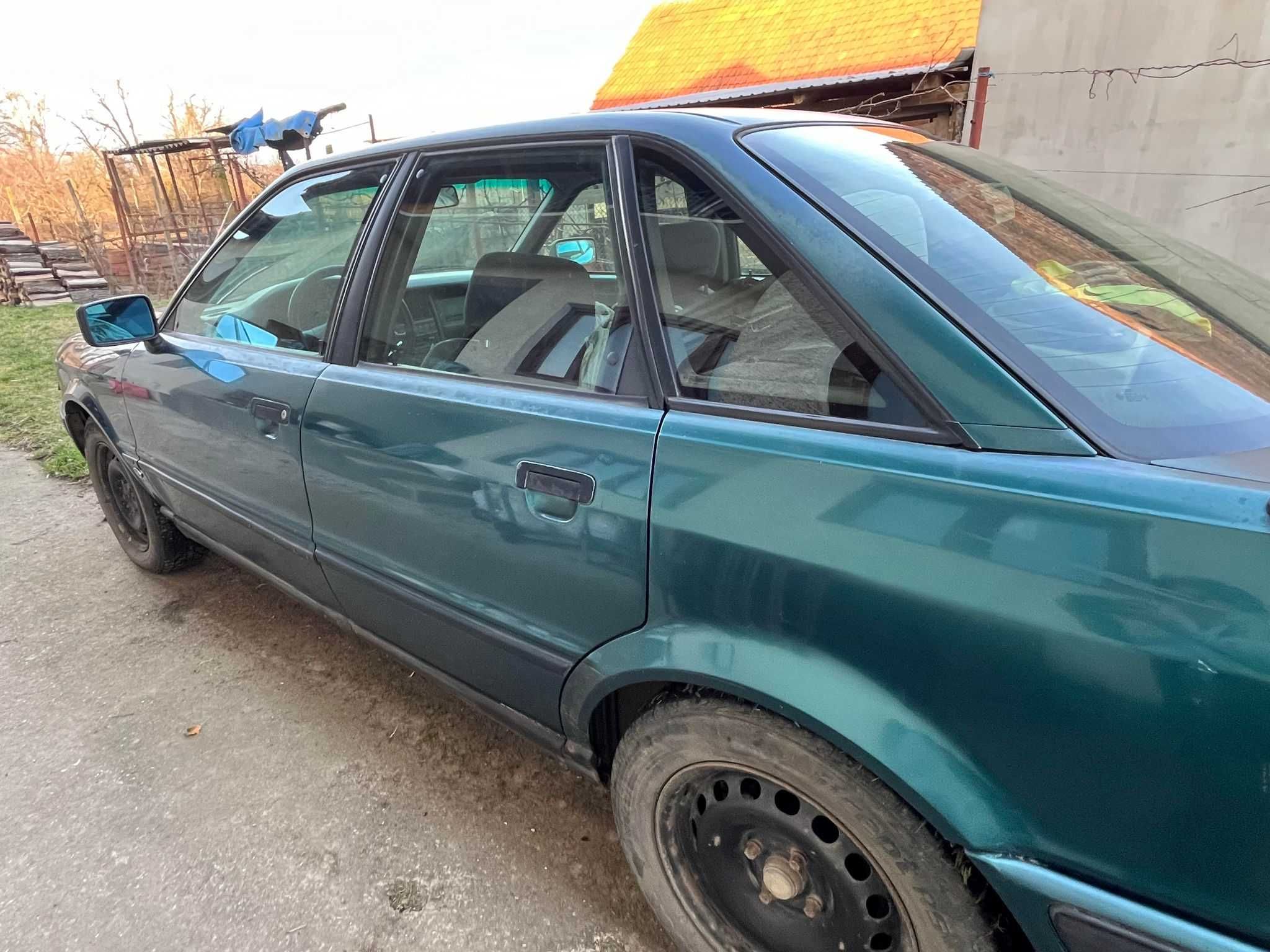 Vand Audi 80 B4 (butoias)