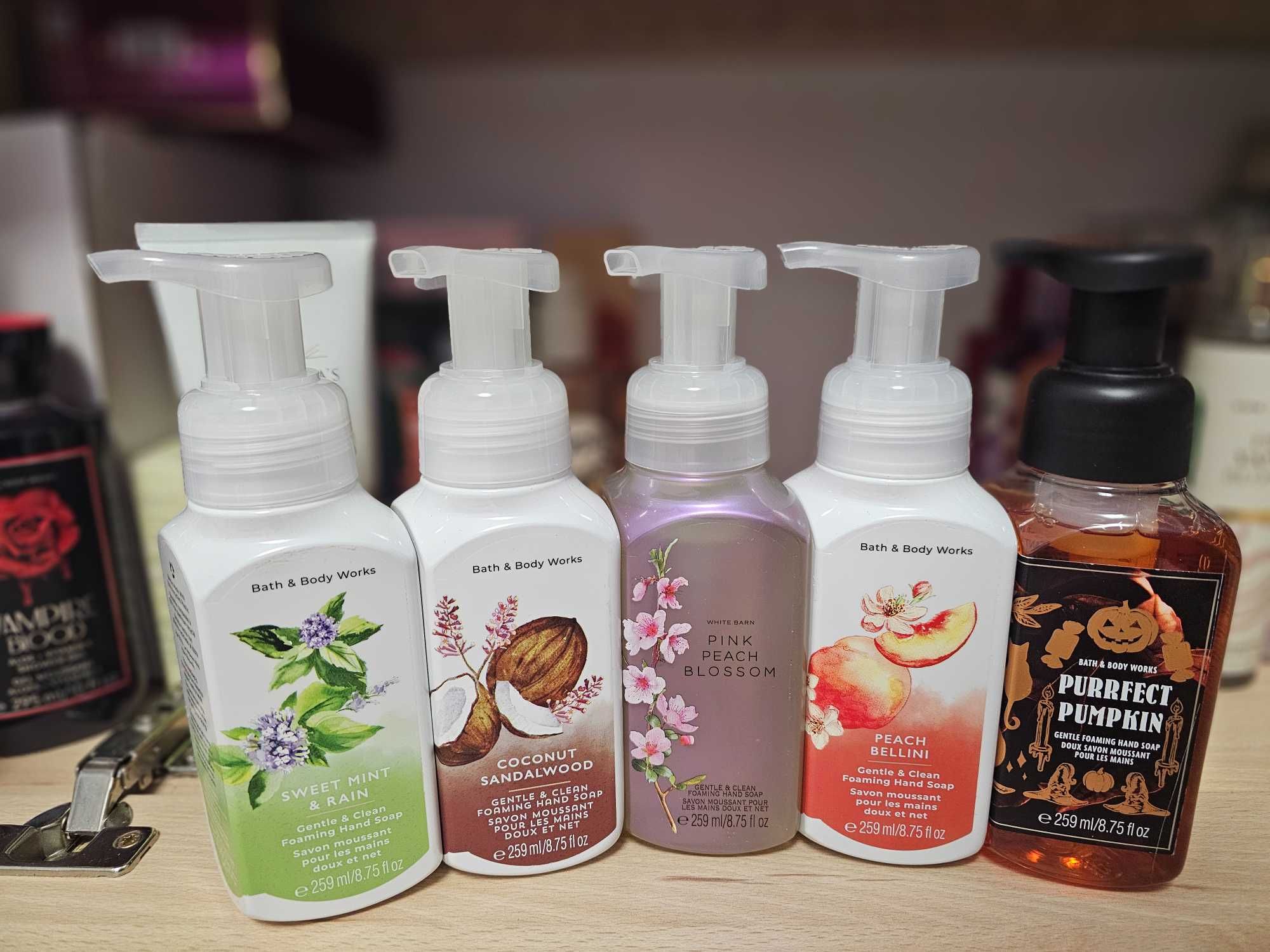 Produse de la Victoria's Secret si Bath & Body Works