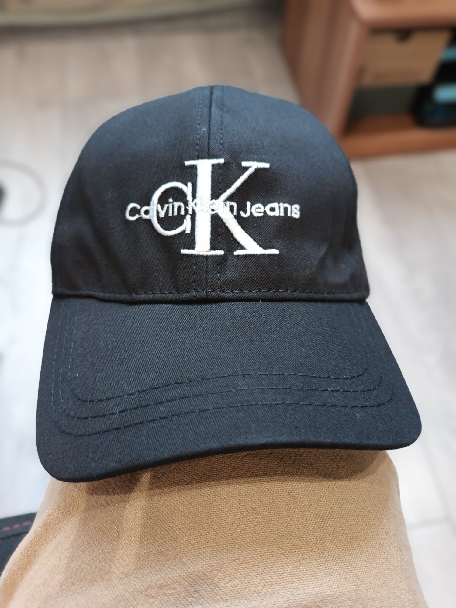 Calvin Klein шапка