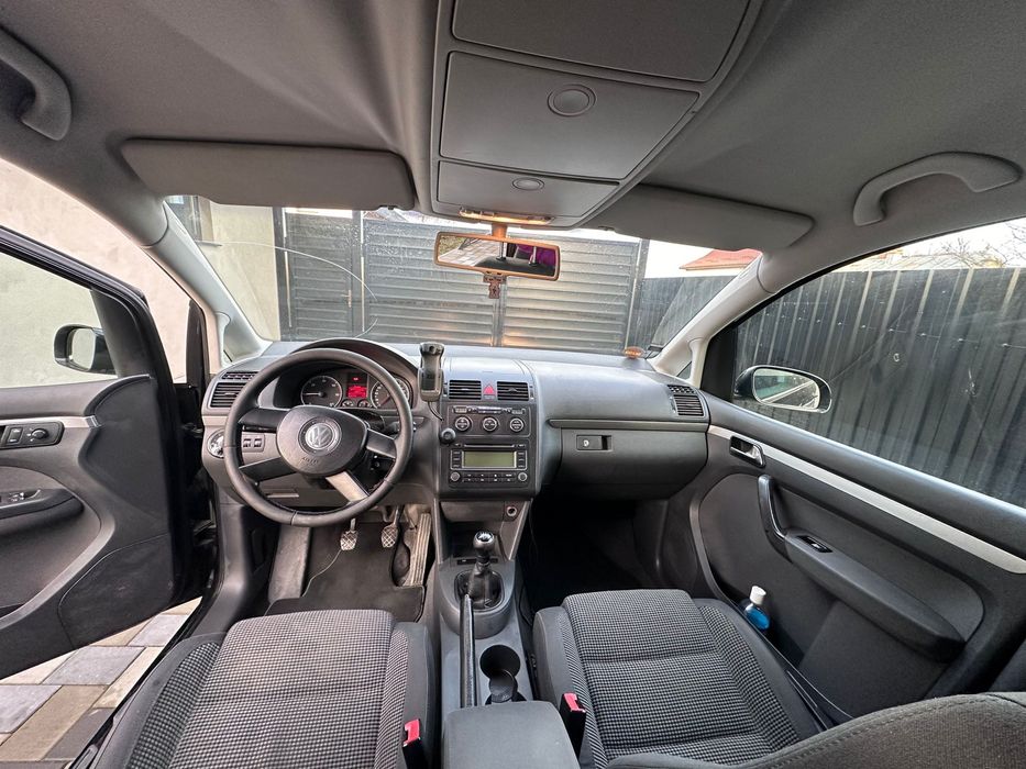 VolksWagen Touran 2004