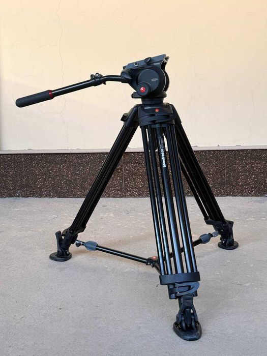 Manfrotto 546B 504HD Fluid Video Head  Aluminum Tripod