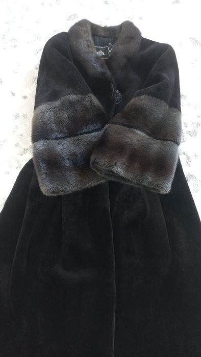 Шуба норковая. продам.