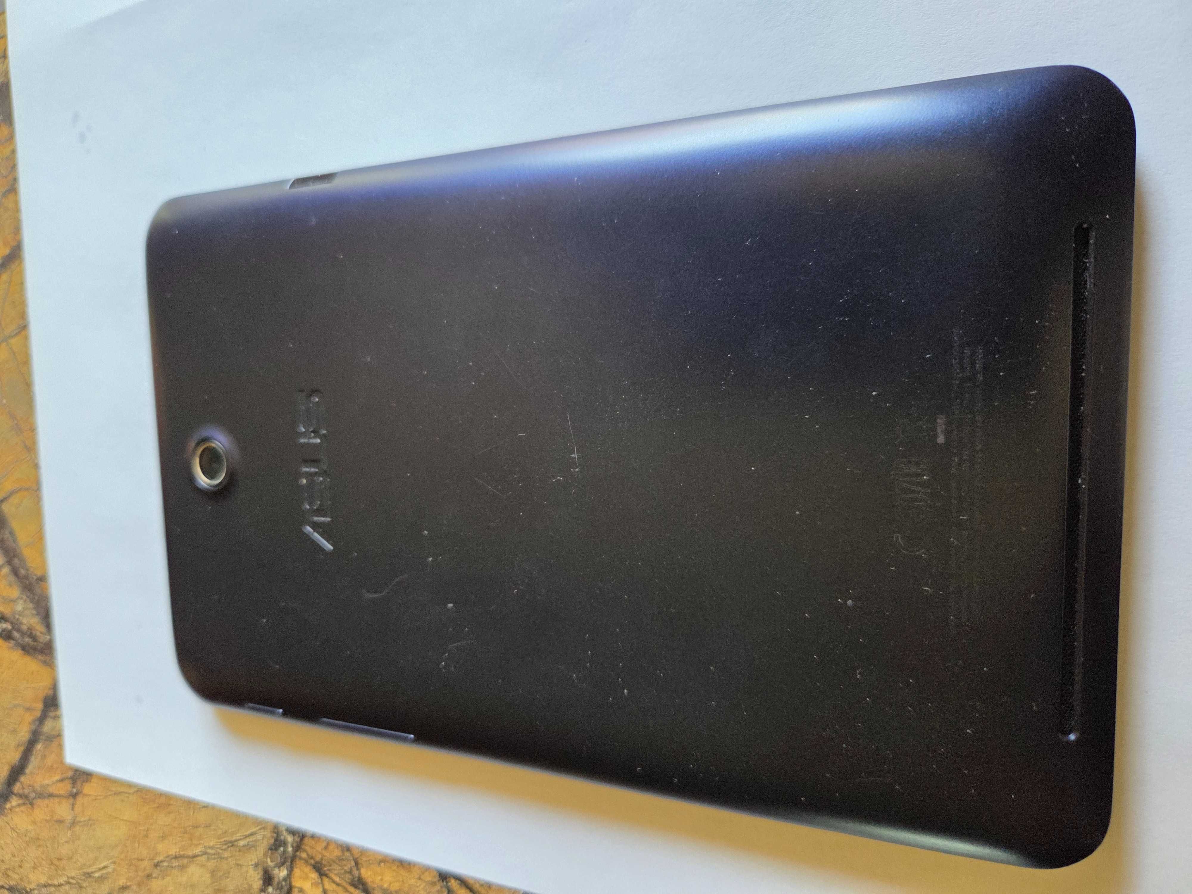 Продавам таблет ASUS MeMO Pad HD 7 (ME173X)