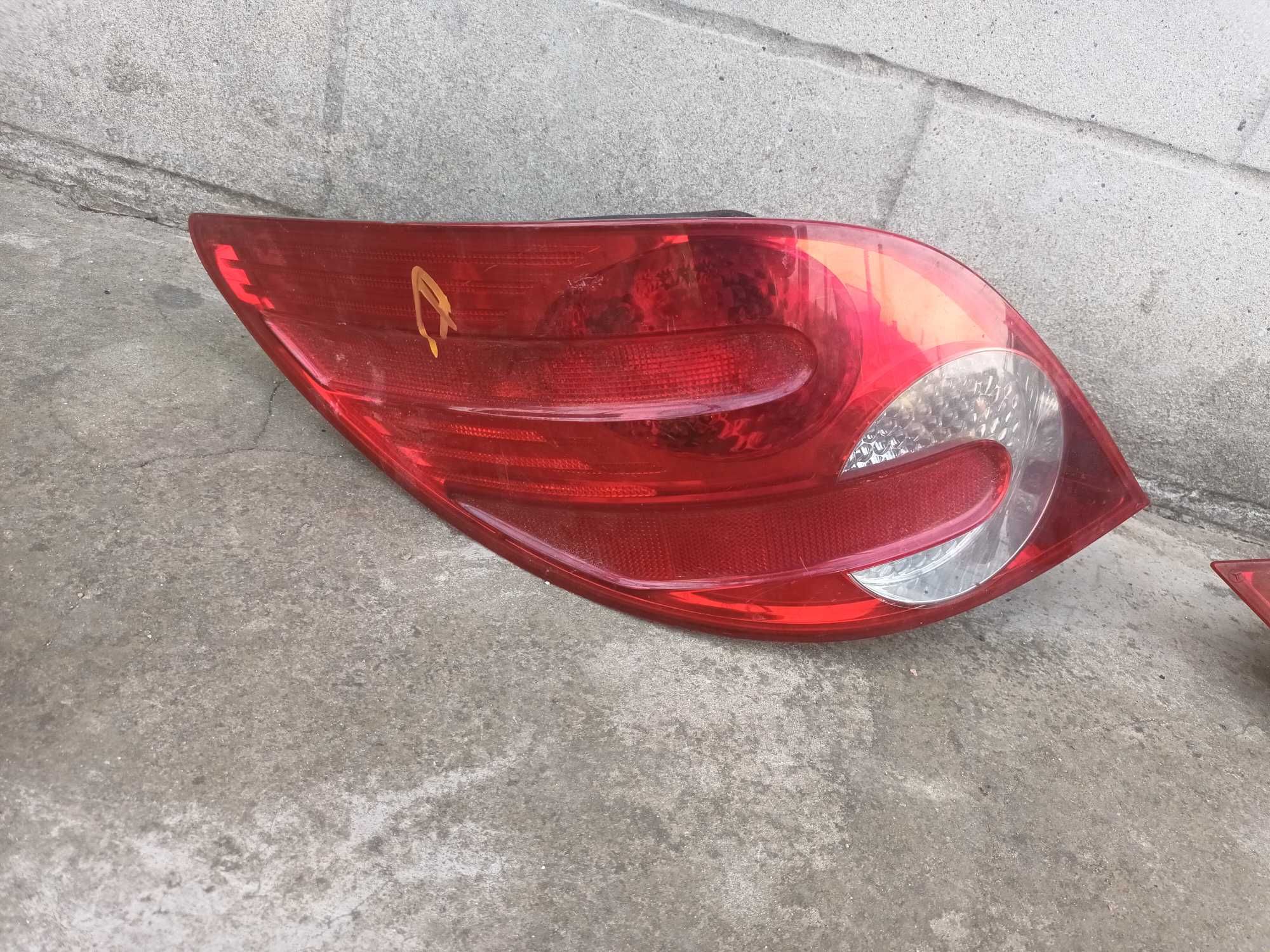 ляв и десен стоп за мерцедес Р класа в251 MERCEDES R - CLASS W251